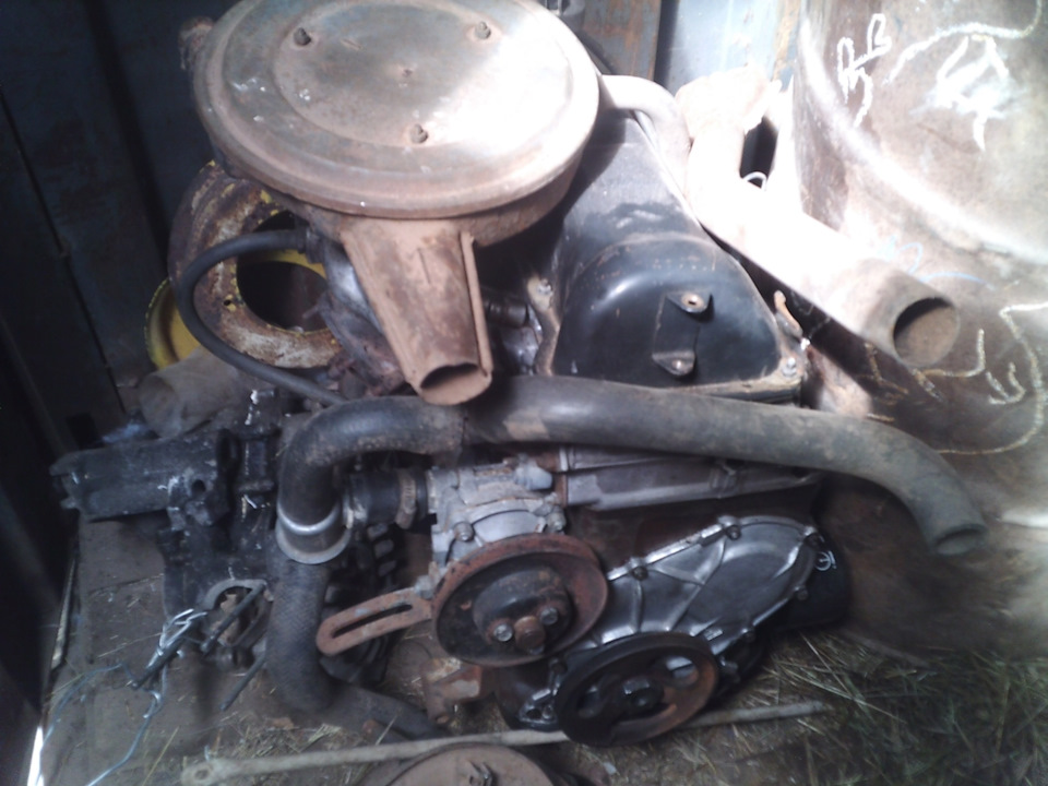 Почему двигатель заклинил на ниве — Lada 4x4 3D, 1,6 л, 1985 года ...
