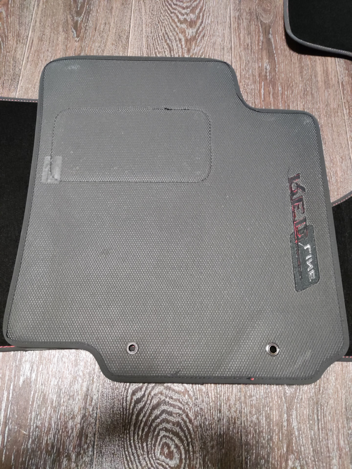 Ковры салона Kia Rio 3, Hyundai Solaris 1 на Hyundai Solaris, KIA Rio ...