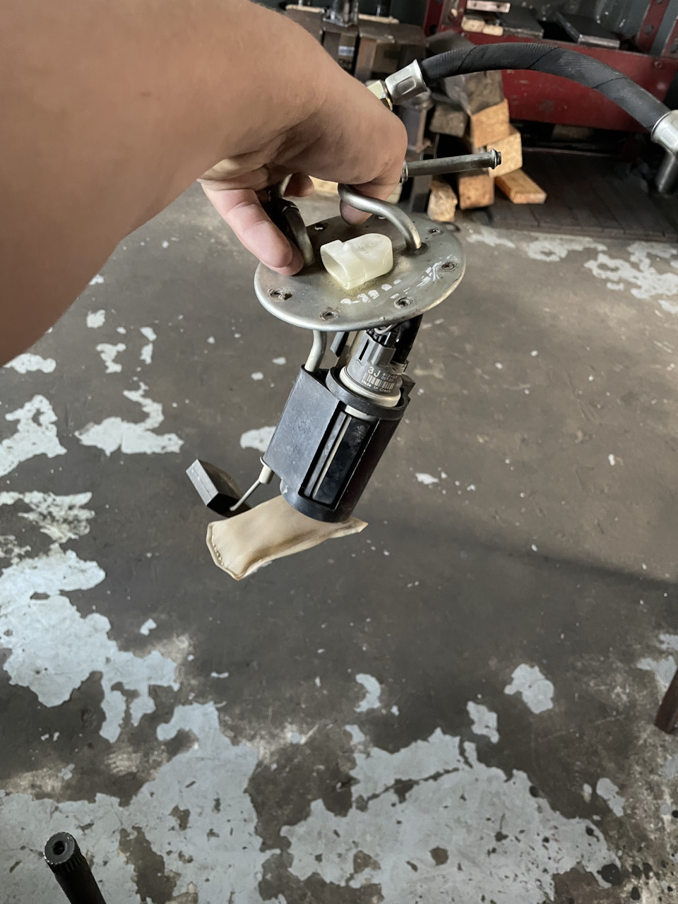 Переделка карбюраторного бака нивы в инжекторный — Lada 4x4 3D, 1,6 л ...