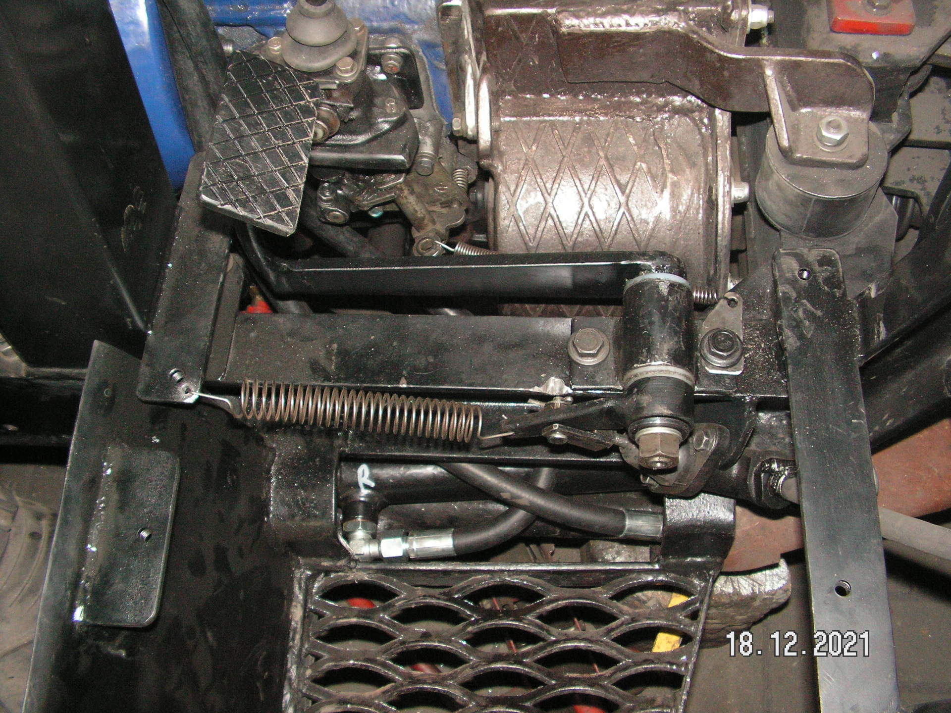 Изготовил педаль дроссельной заслонки. — Самодельный минитрактор, 1,5 л ...