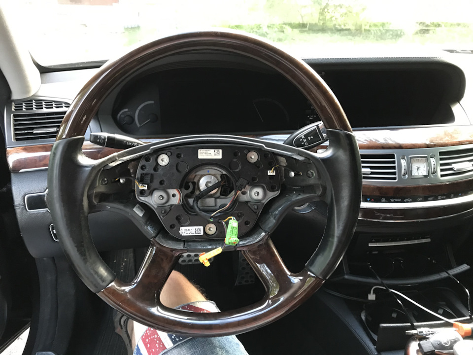 Фото в бортжурнале Mercedes-Benz S-Class (W221)