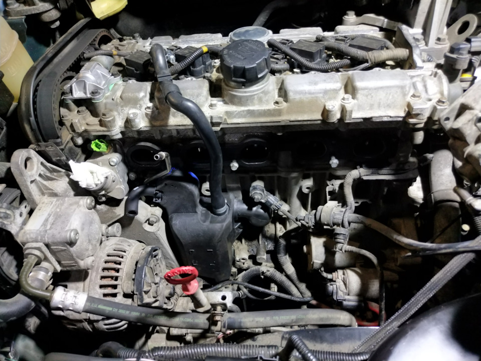 Клапан омывателя фар и датчик бачка омывателя за 4 у.е — Toyota Camry ...