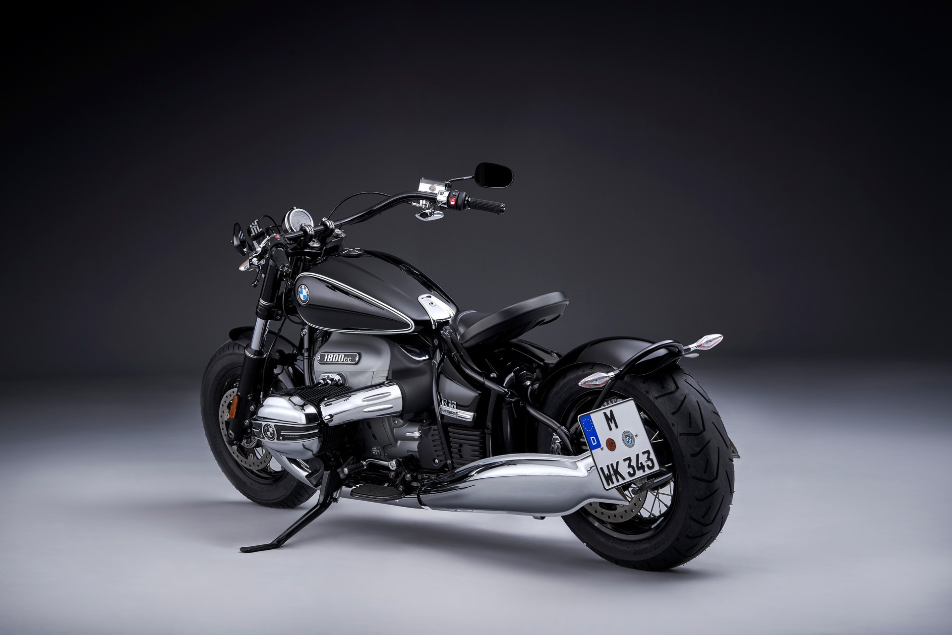 BMW r18 first Edition