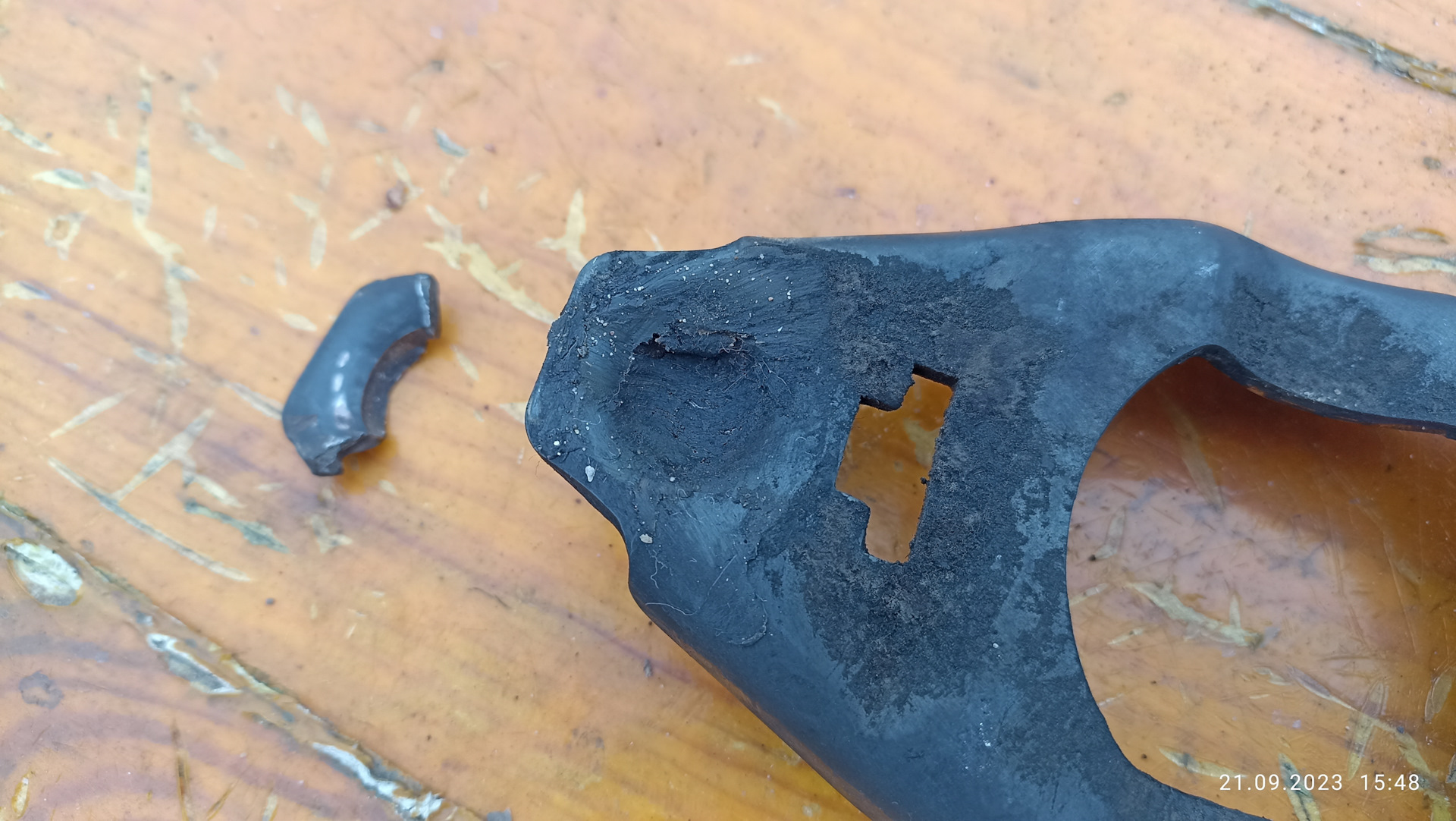 Сломалась вилка сцепления — Suzuki Jimny, 1,3 л, 2004 года | поломка ...