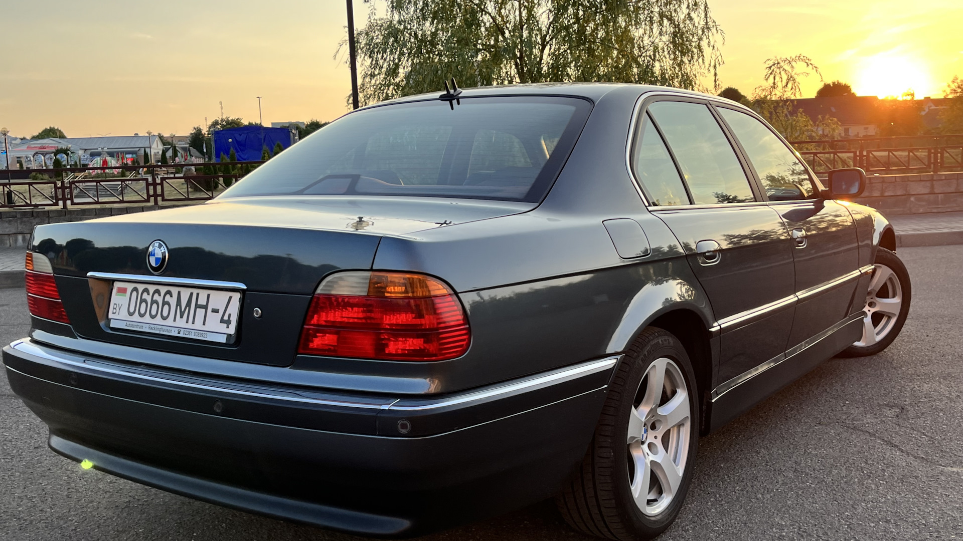 Продажа BMW 7 series (E38) 1999 (бензин, АКПП) — с историей обслуживания —  DRIVE2.RU