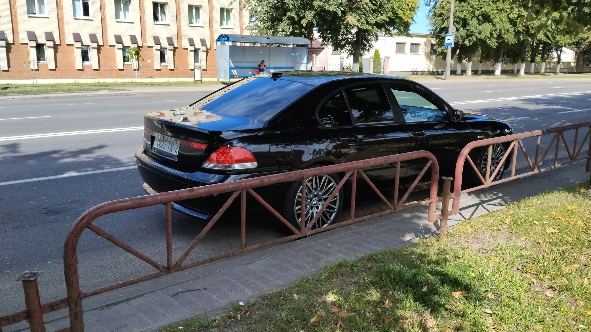 BMW 7 series (E65/E66) 4.4 бензиновый 2002 | ЧЕРНАЯ БАРЖА на DRIVE2