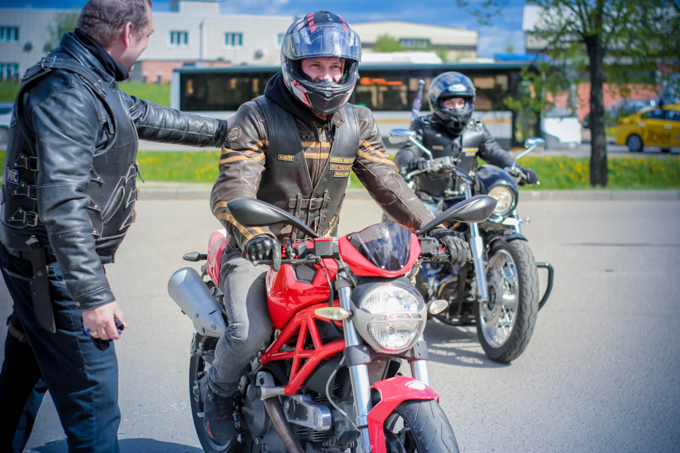 Фото в бортжурнале Ford Focus Sedan II