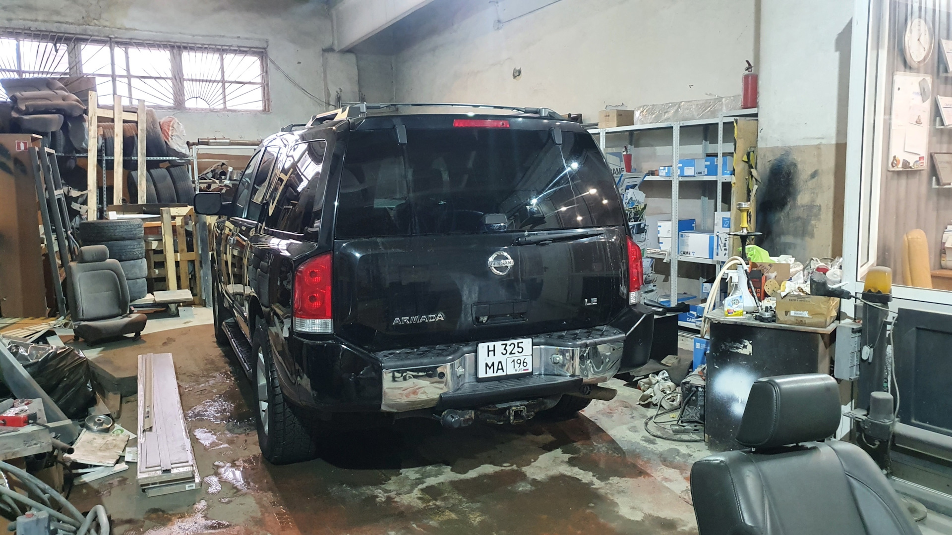 Nissan Armada 5.6 бензиновый 2004 | Поцfinder на V8 на DRIVE2