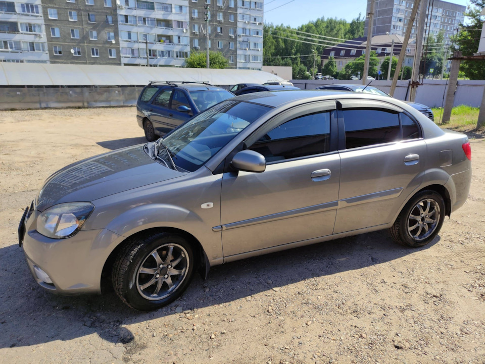 Между тем на днях разменял юбилей — KIA Rio (2G), 1,4 л, 2010 года ...