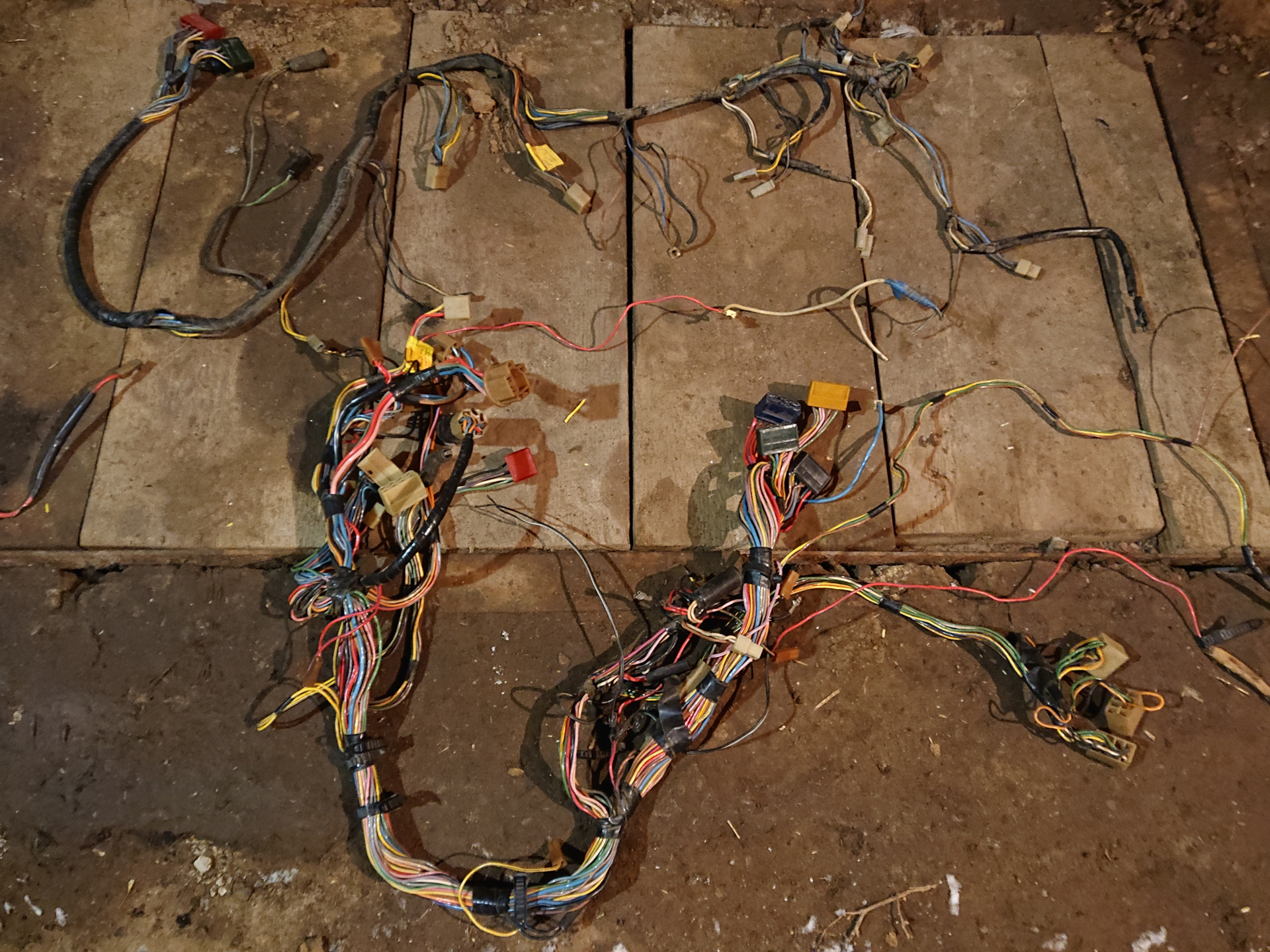 Электропроводка ВАЗ 2107 (карбюратор) на ЛУАЗ — ЛуАЗ 969, 1,3 л, 1990 ...