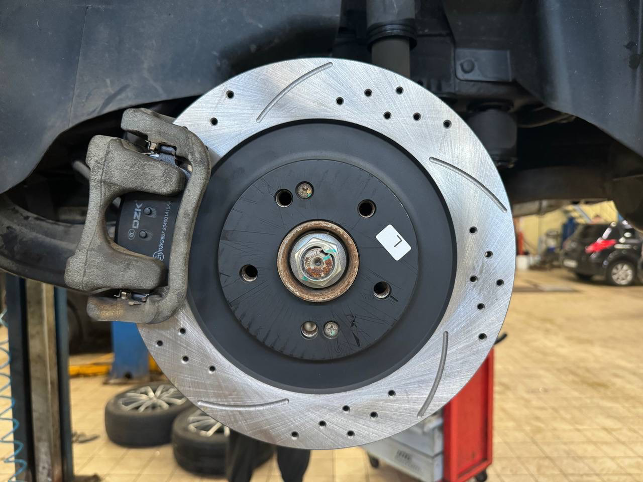 #24 Замена тормозов вкруг (!Обновлено!) — Chery Tiggo 8 Pro Max, 2 л ...