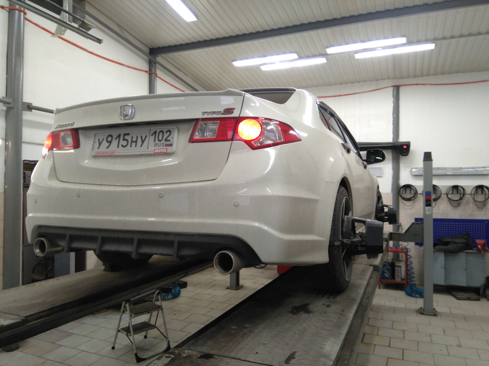 5. — Honda Accord (8G)