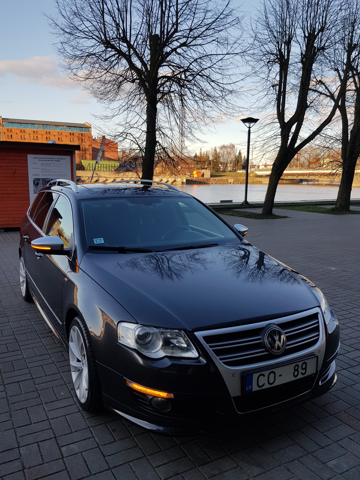 пассат б6 поворотники с ДХО — Volkswagen Passat Variant (B6), 2 л, 2007 ...