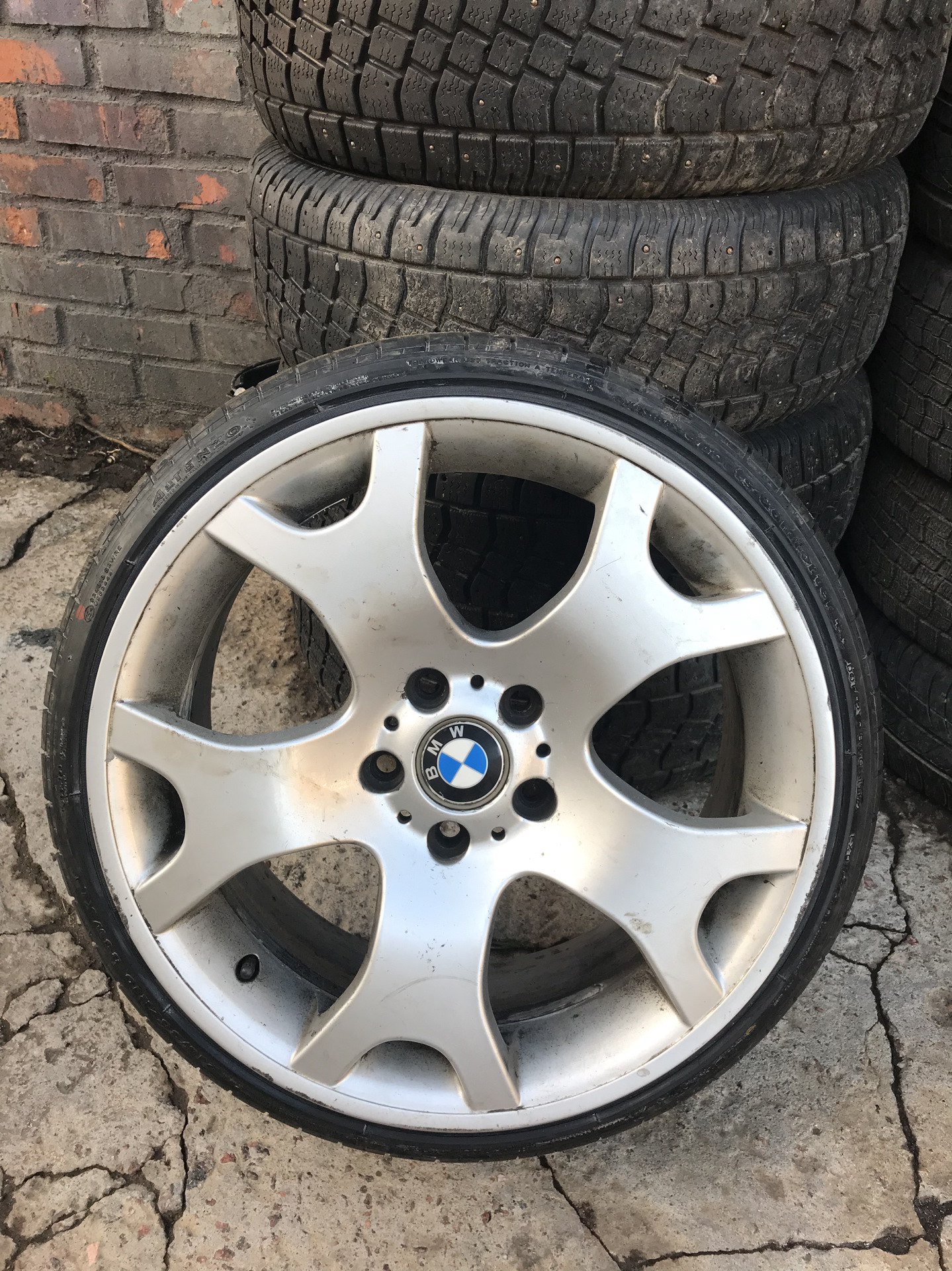 63 стиль бмв. 63 стиль borbet e61. 63 стиль бмв. Бмв е46 на 63 стиле. 63 стиль бмв е39.