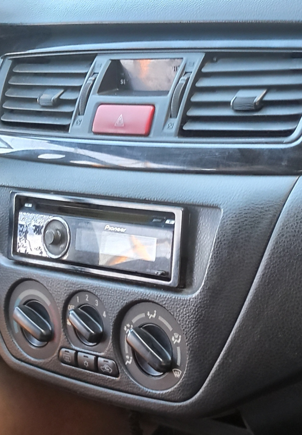 Bluetooth и hands free в машину без лишних проводов. — Mitsubishi Lancer  IX, 1,6 л, 2004 года | аксессуары | DRIVE2