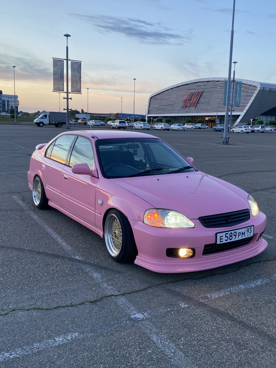 Розовая Хонда Сивик 🌸 — Honda Civic Ferio (6G), 1,3 л, 1998 года |  кузовной ремонт | DRIVE2