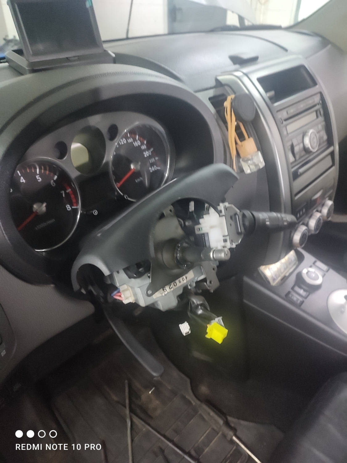 Замена подрулевого шлейфа - Nissan X-Trail II (t31), 2 л, 2008 года электроника 