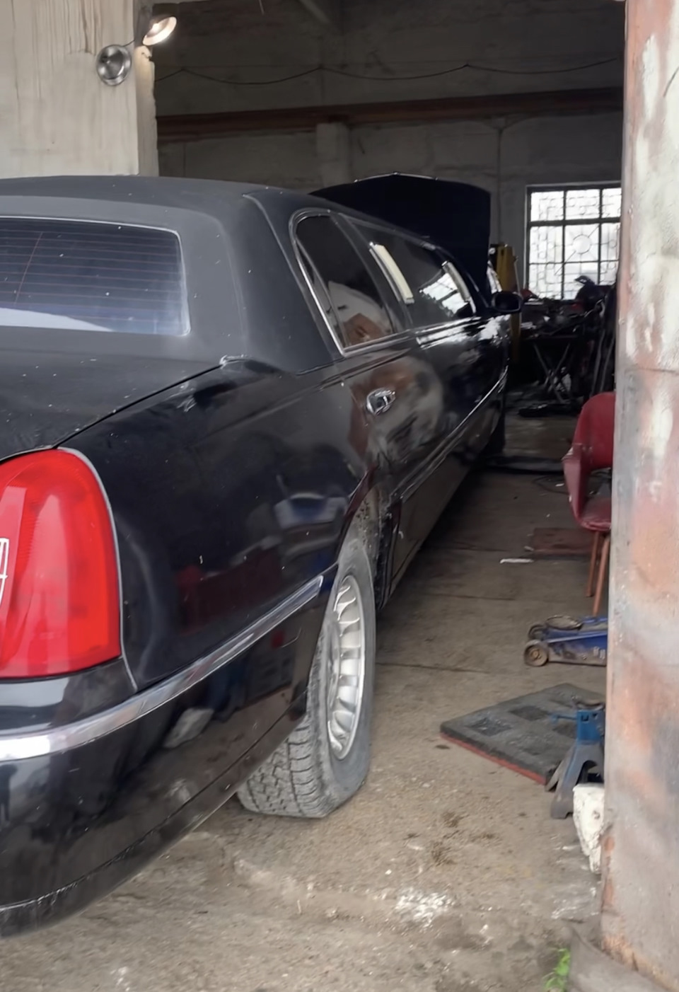 Покупка лимузина. 2 часть — Lincoln Town Car III, 4,6 л, 1999 года |  покупка машины | DRIVE2