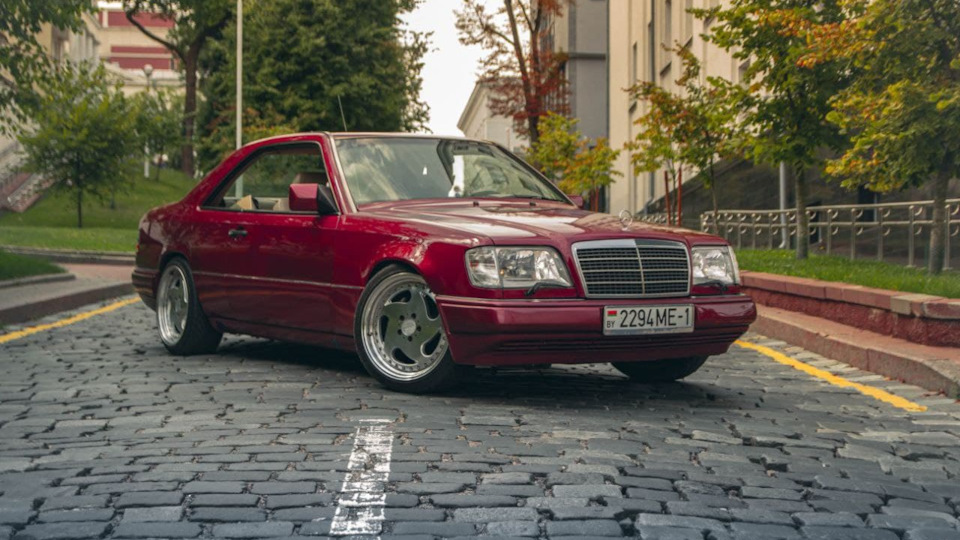 Mercedes-Benz E-Class Coupe
