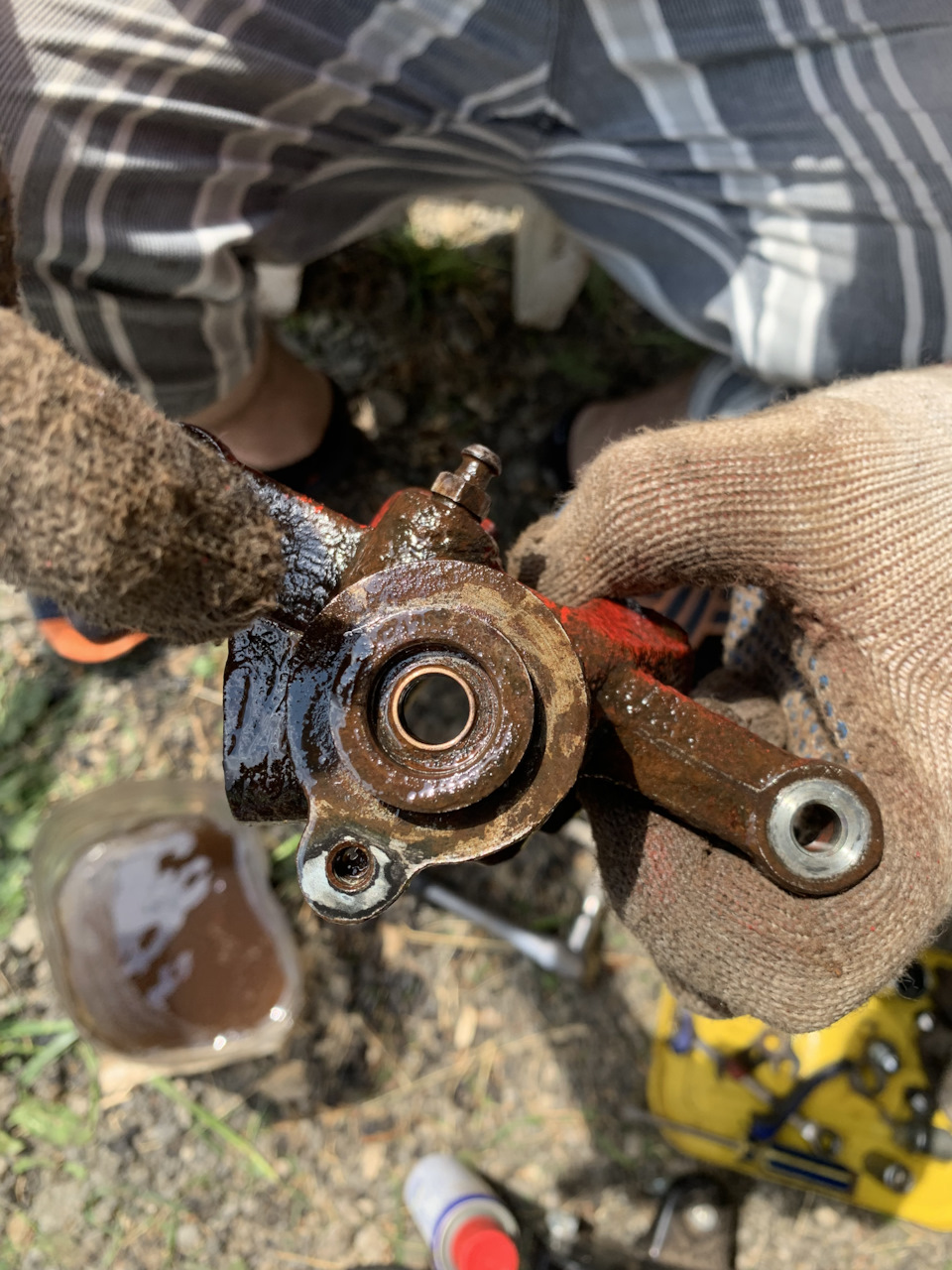 Клинит ручник. Переборка супорта. — KIA Rio (3G), 1,6 л, 2015 года ...