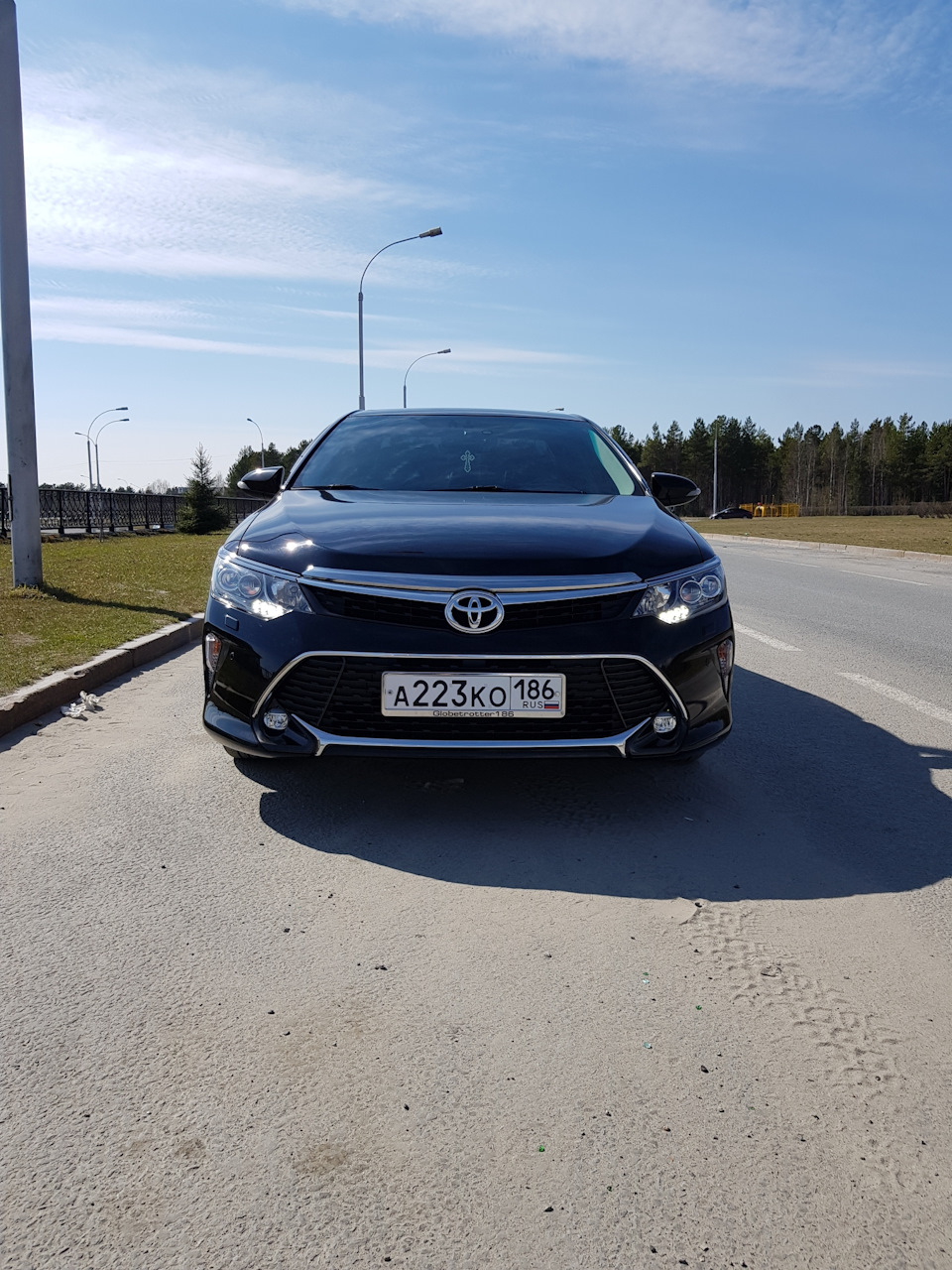 Поставил свои рамки гос.номера. — Toyota Camry (XV50), 2,5 л, 2017 года |  аксессуары | DRIVE2