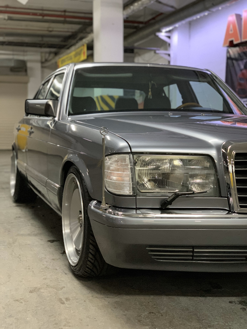 W124 флагшток