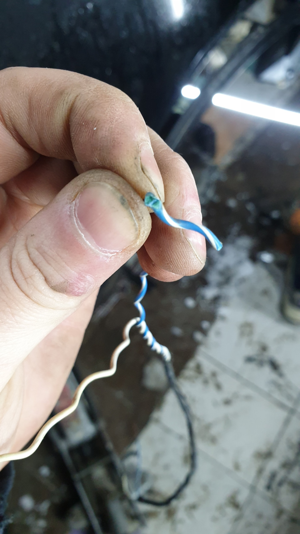 Найден фашист) — BMW X5 (E53), 3 л, 2001 года | просто так | DRIVE2