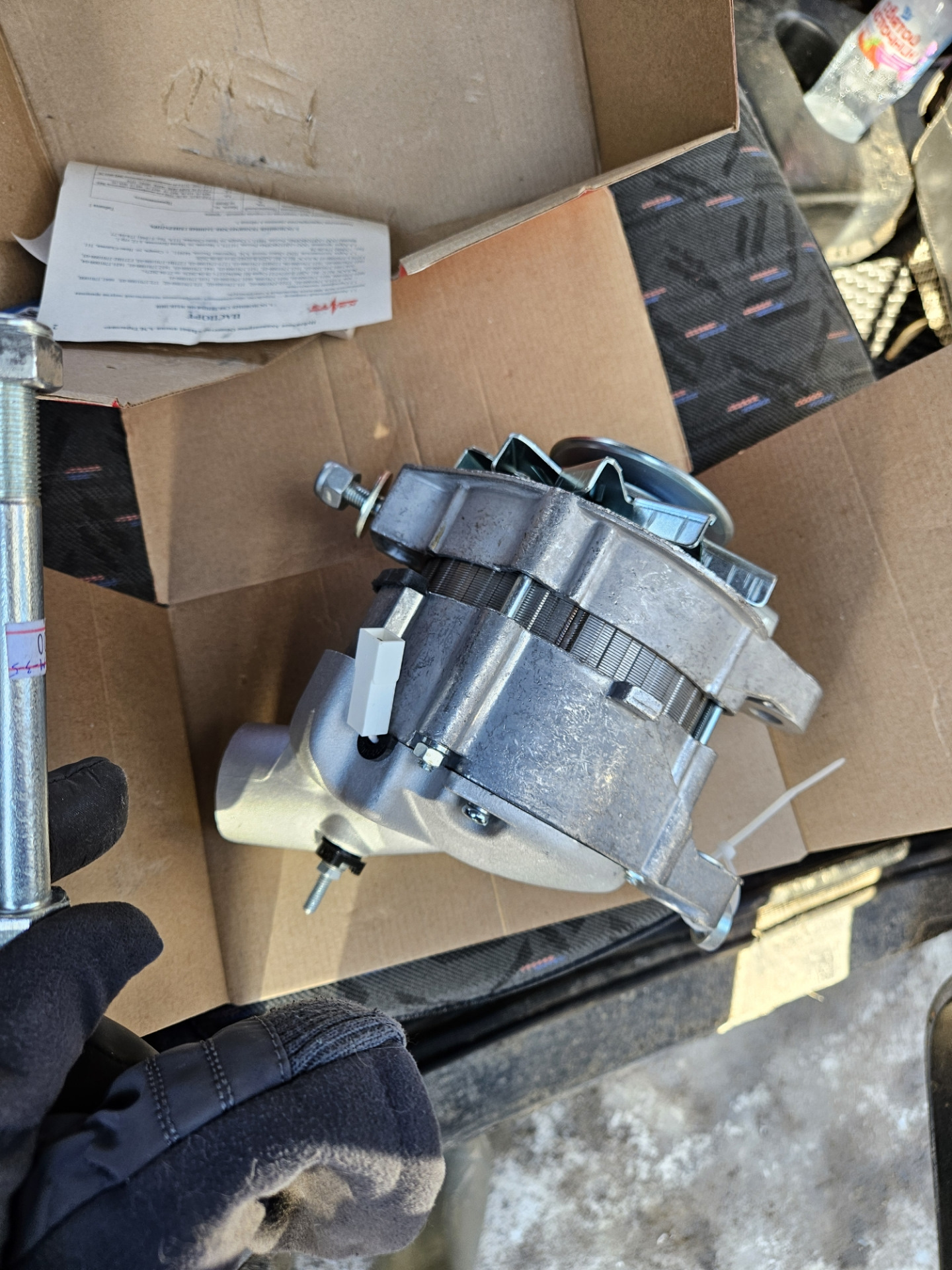 Генератор — Lada 2131, 1,7 л, 1998 года | запчасти | DRIVE2