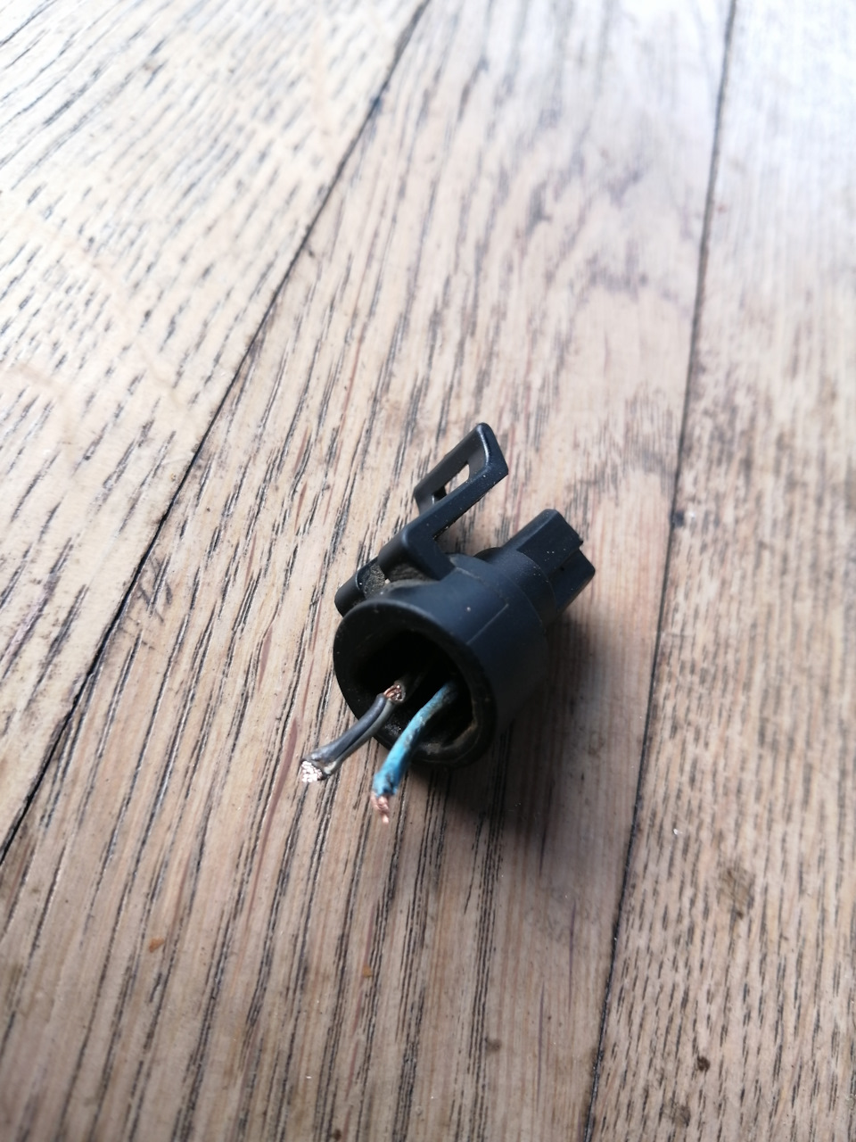 Как разобрать фишку — Opel Astra F, 1,4 л, 1995 года | поломка | DRIVE2