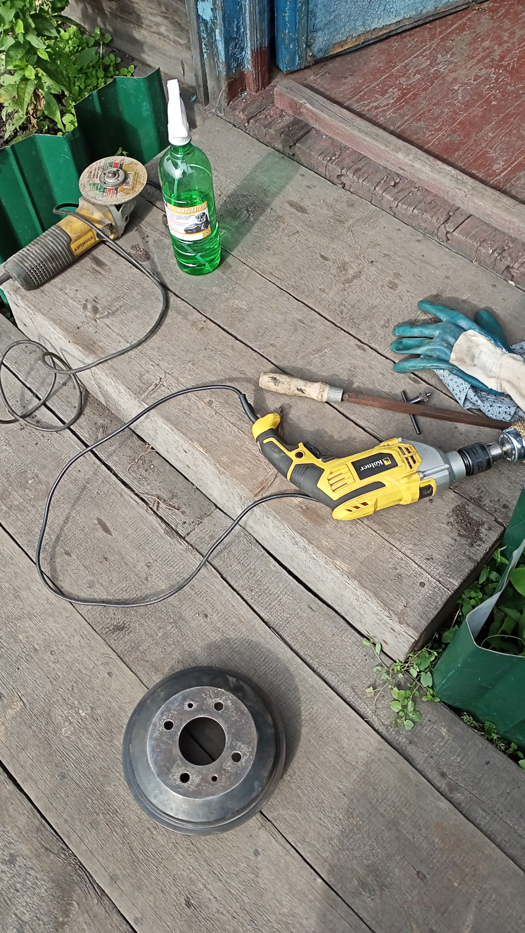 Замена задних колодок и обслуживание барабанных тормозов — Hyundai ...