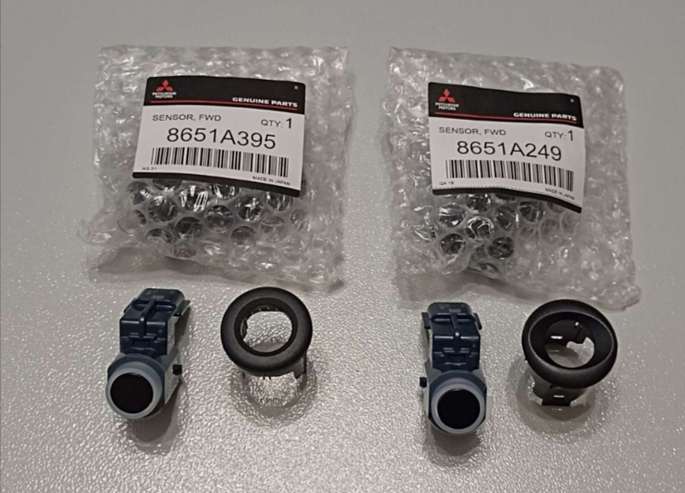 8651A249 Датчик парковки передний Mitsubishi | Запчасти на DRIVE2