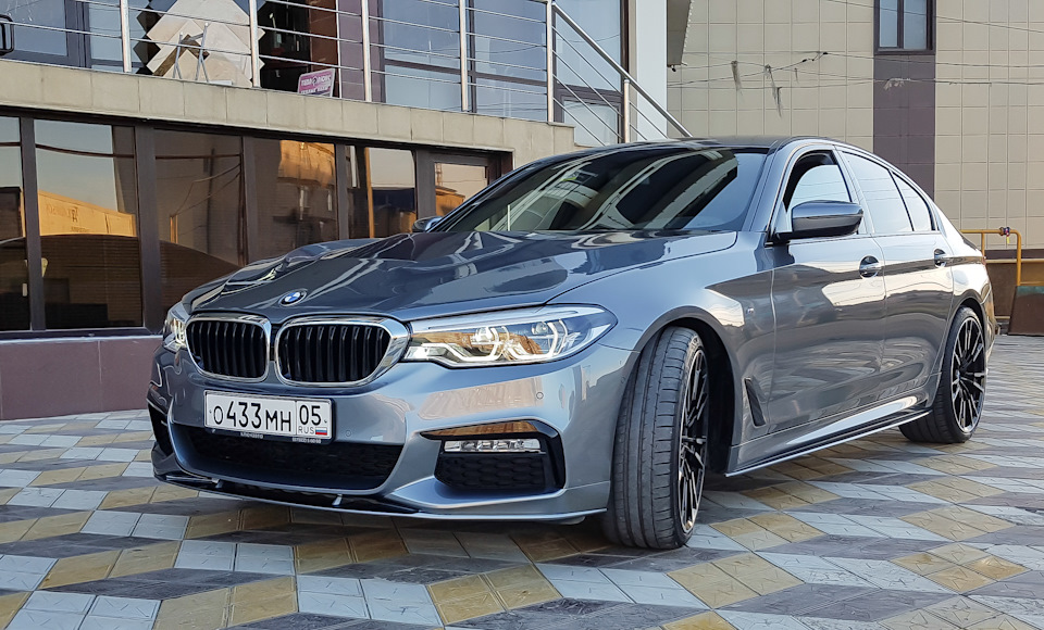 Б/У BMW 520d xDrive M Sport Pure Серый Гранит металлик …