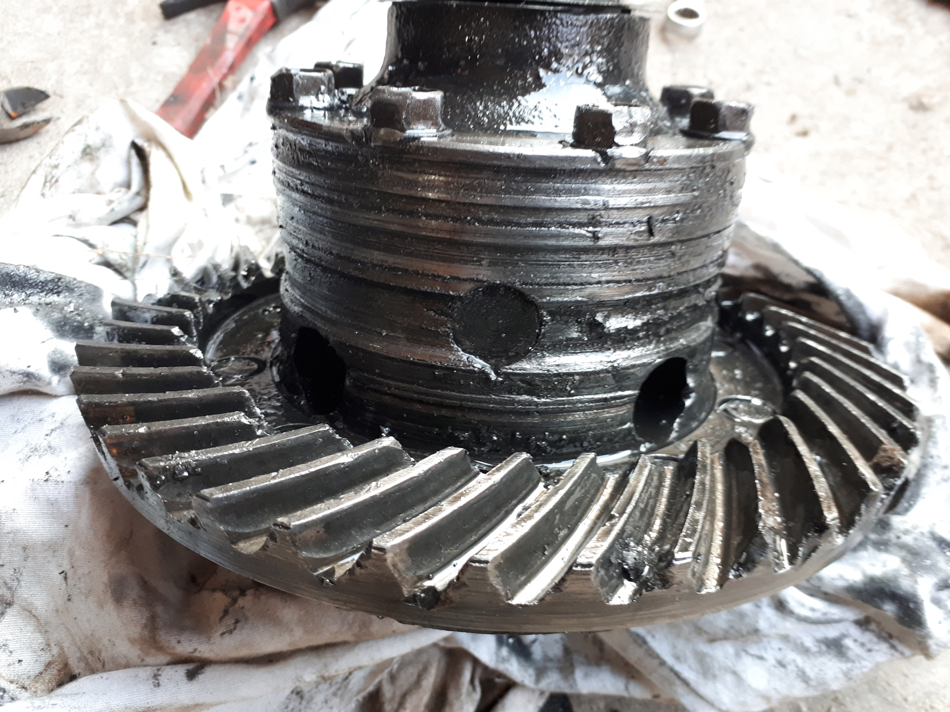 Volvo 940 ремкомплект заднего редуктора. главная передача ваз 2107. редуктор переднего моста ниссан-датсун 4вд. дифференциал ваз-11113.