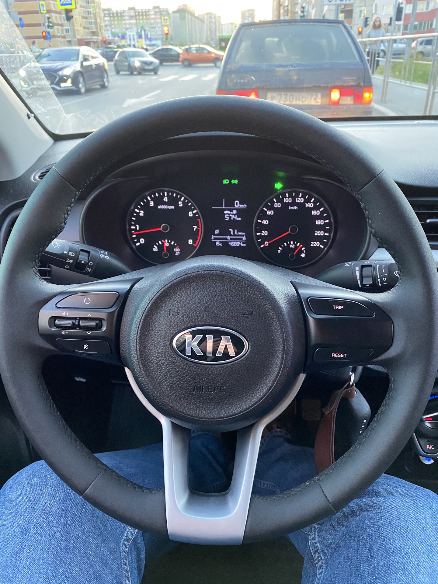 Kia Rio 2021 руль