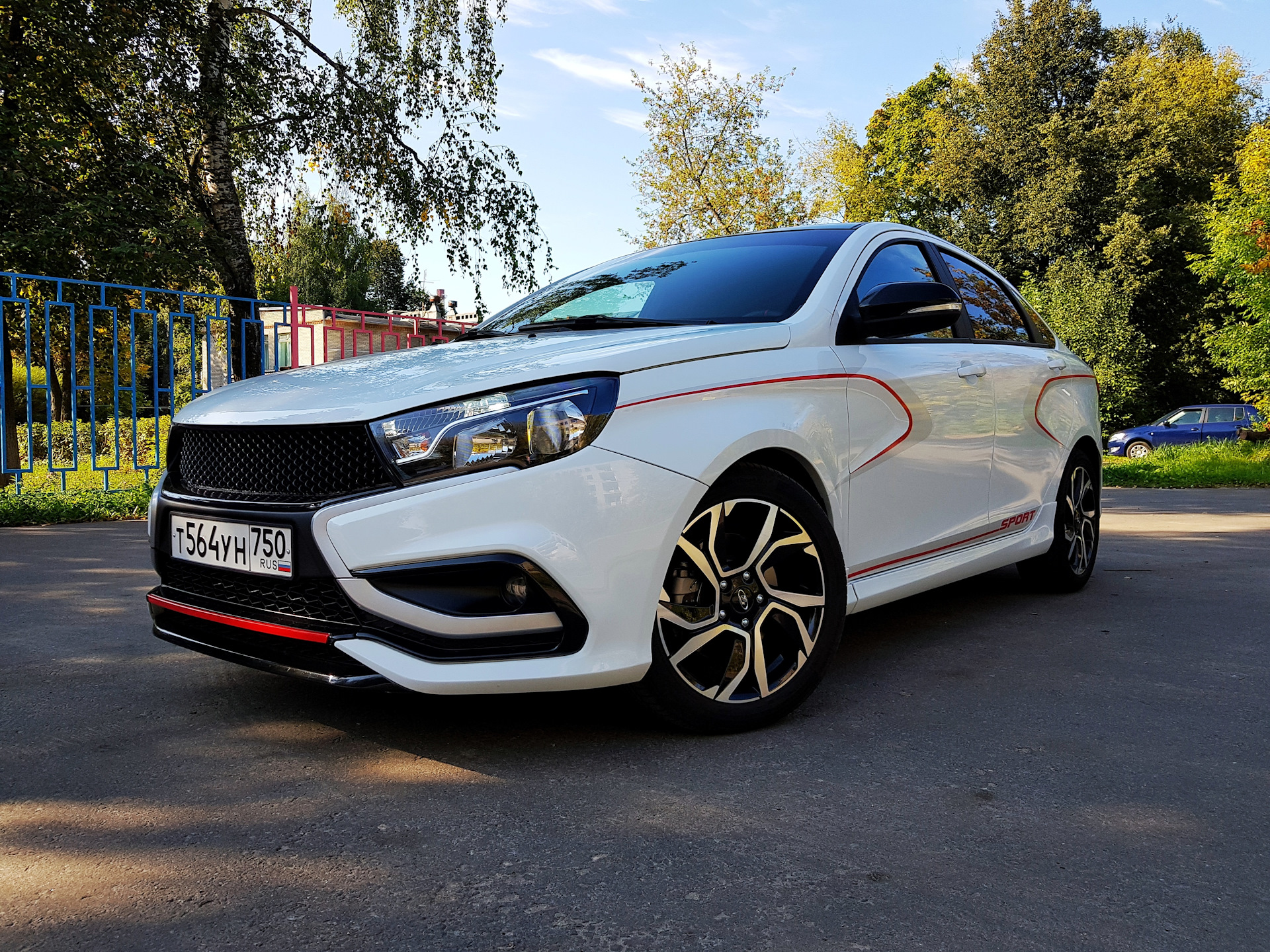 ❗❗❗Винил на борта.❗❗❗ — Lada Vesta Sport, 1,8 л, 2019 года | стайлинг |  DRIVE2