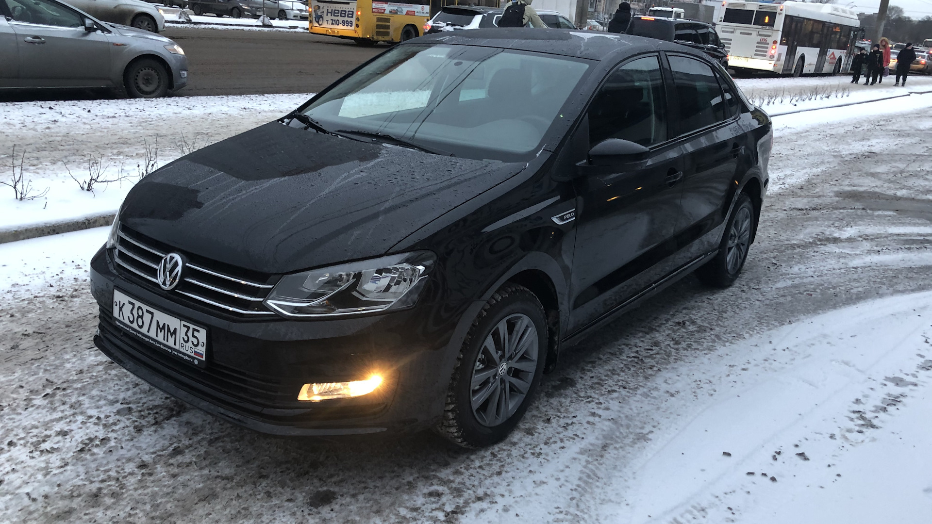 VW Polo sedan 2019 черный