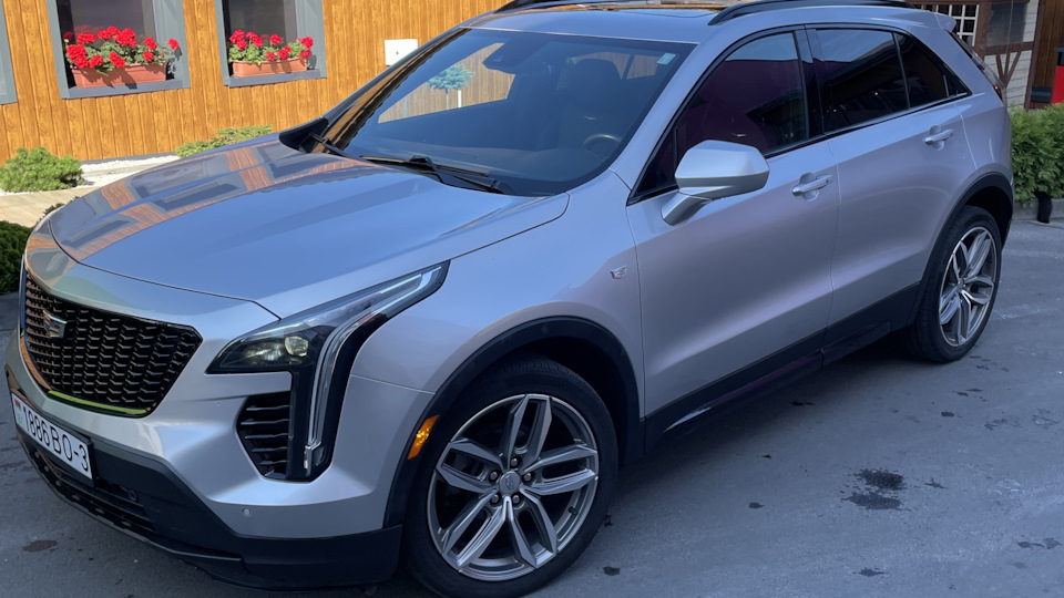 Cadillac XT4