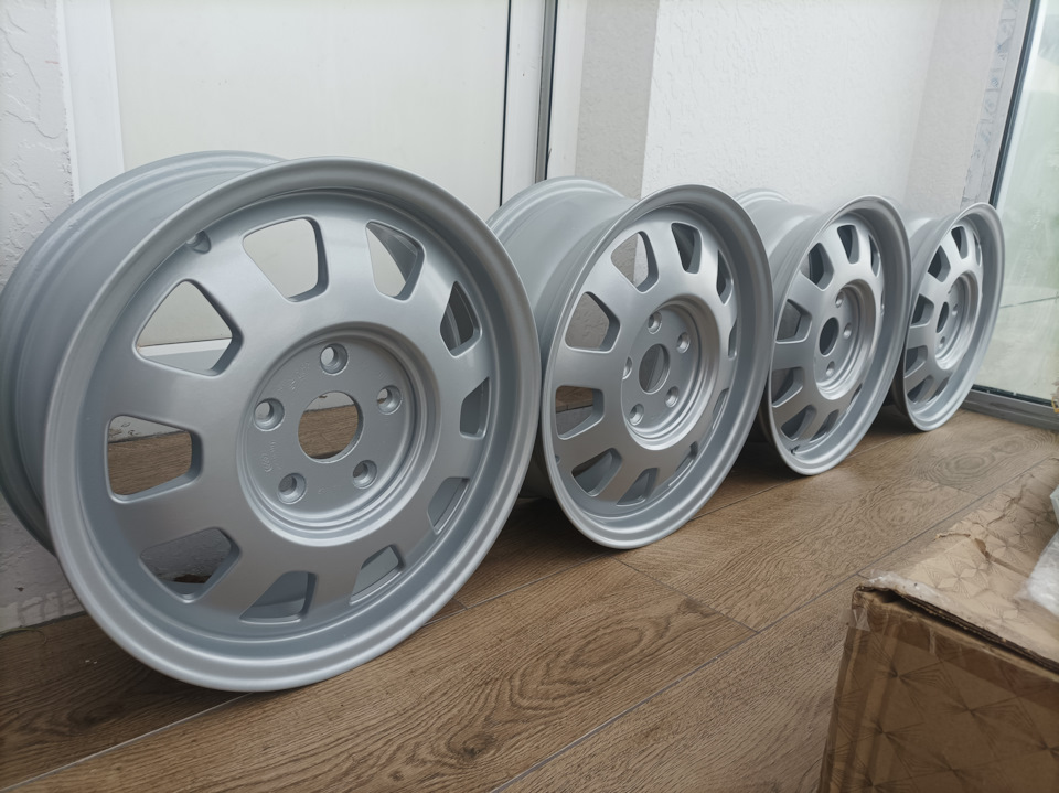 Кованые диски Audi 6Jx15 ET45 5x112 на Audi A4 (B5), Audi A6 (C4 ...