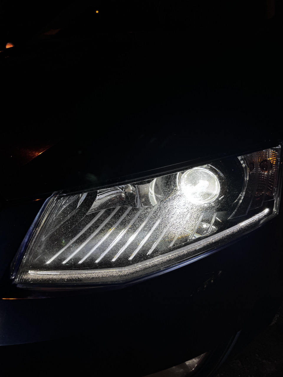 Фары Skoda Octavia a7 — Skoda Octavia A7 Mk3, 1,4 л, 2015 года | тюнинг ...