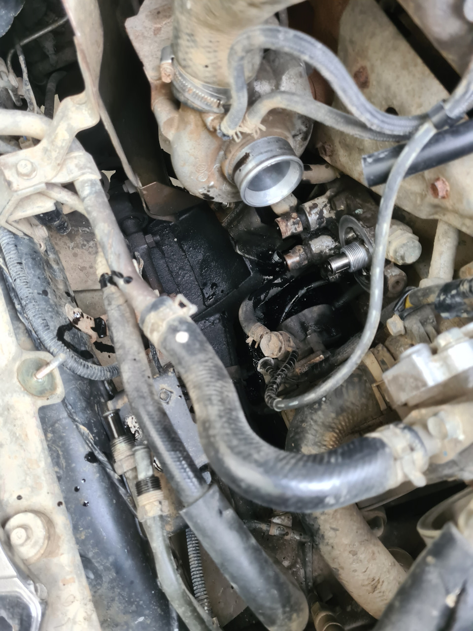 AC/DC — Live Wire / Шланги, зарядник, снова кресла. — Mitsubishi L200 ...