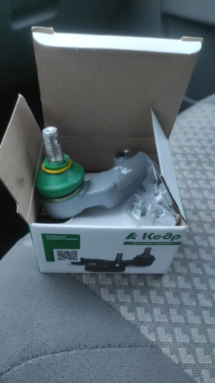 Рулевые наконечники — Lada Приора седан, 1,6 л, 2010 года | визит на ...