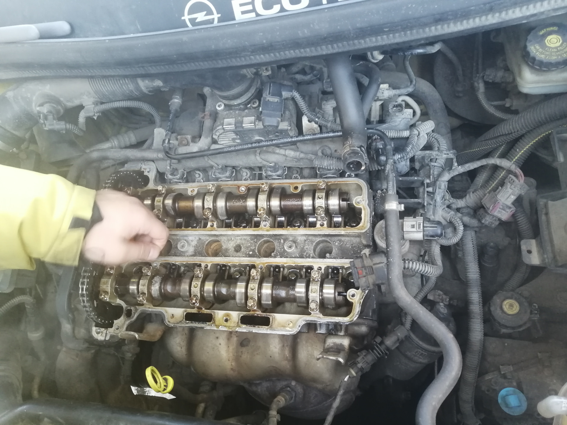 опель корса д прокладка клапанной крышки