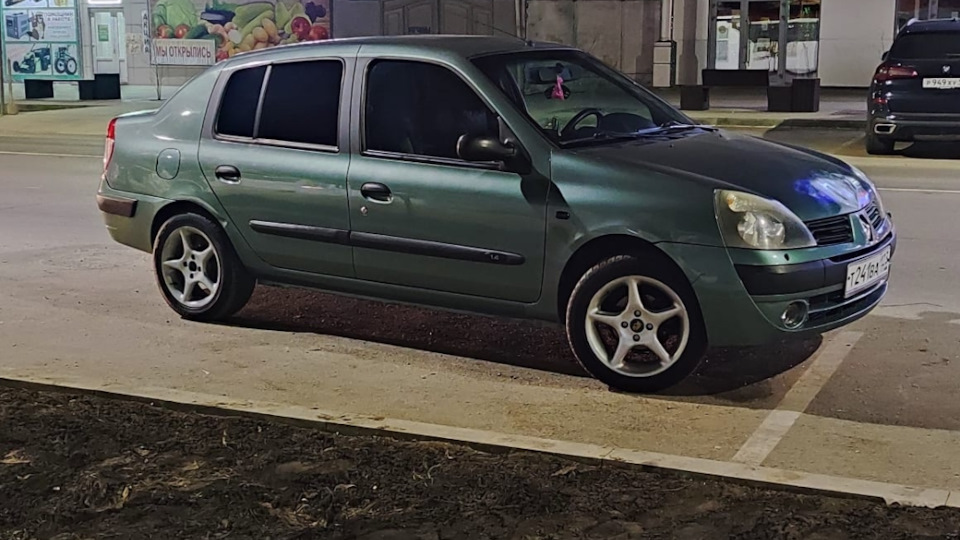 Renault Symbol Симба