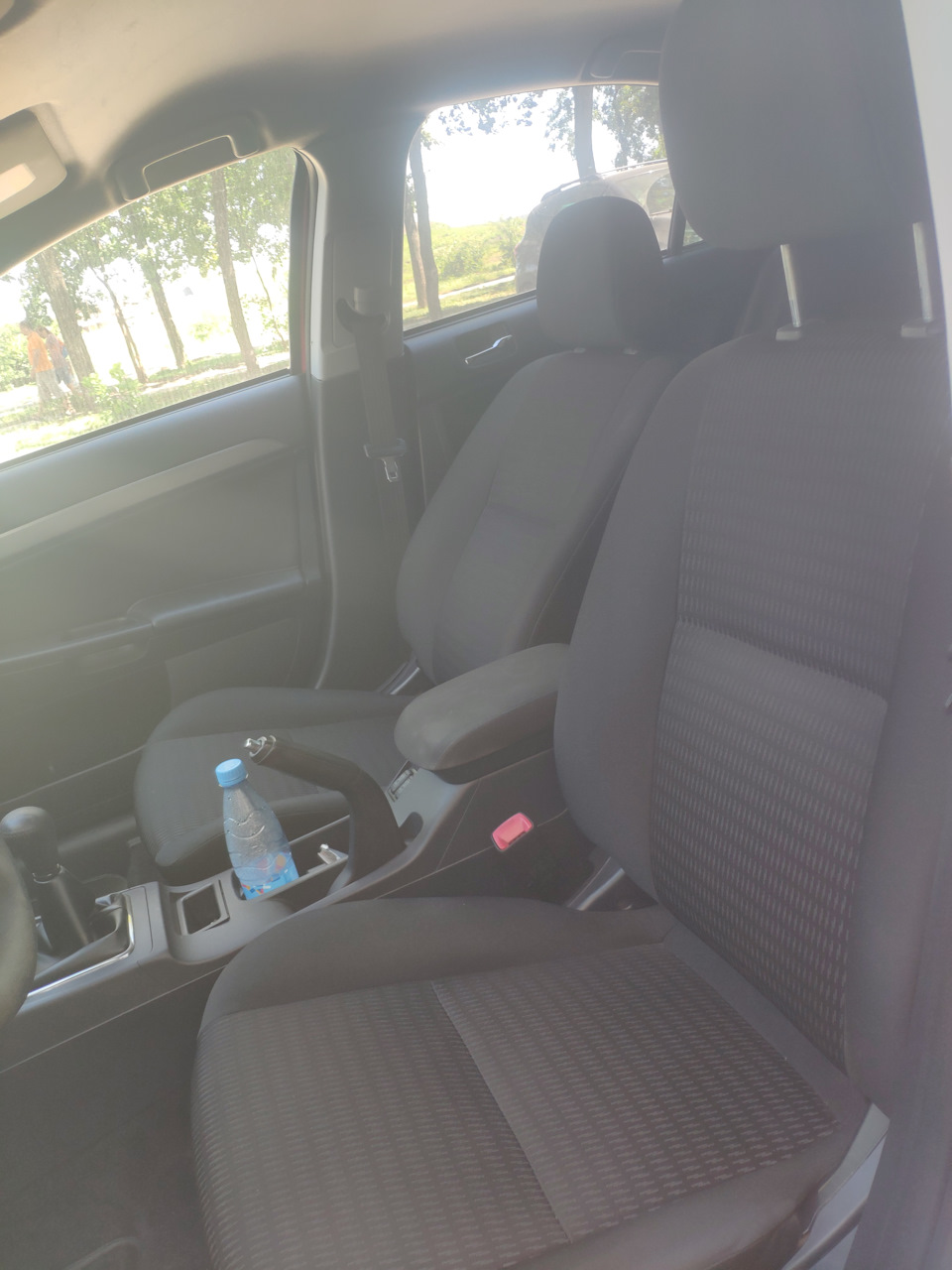 Покупка и установка чехлов из экокожи — Mitsubishi Lancer X, 1,6 л ...