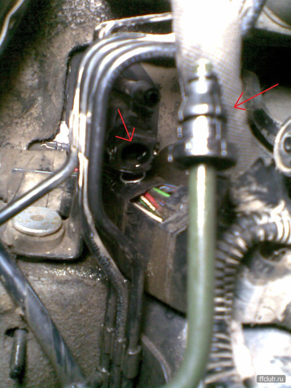 Штуцер прокачки сцепления форд фокус 2 1. Штуцер прокачки сцепления форд фокус 2. Штуцер прокачки сцепления форд транзит. Как прокачать сцепление ford ranger 2012 года. Штуцер прокачки сцепления фокус 2.