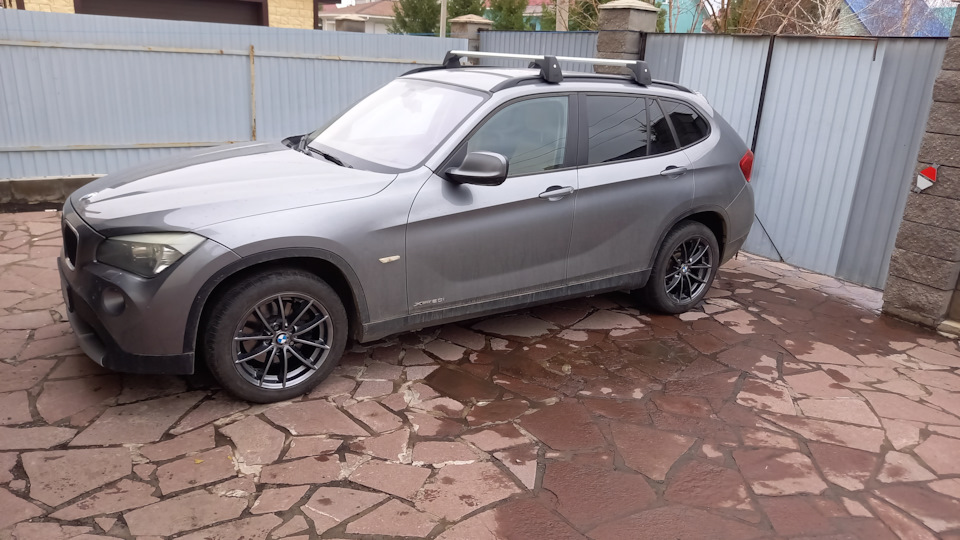 Вид имеет) — BMW X1 (E84), 2 л, 2012 года | колёсные диски | DRIVE2