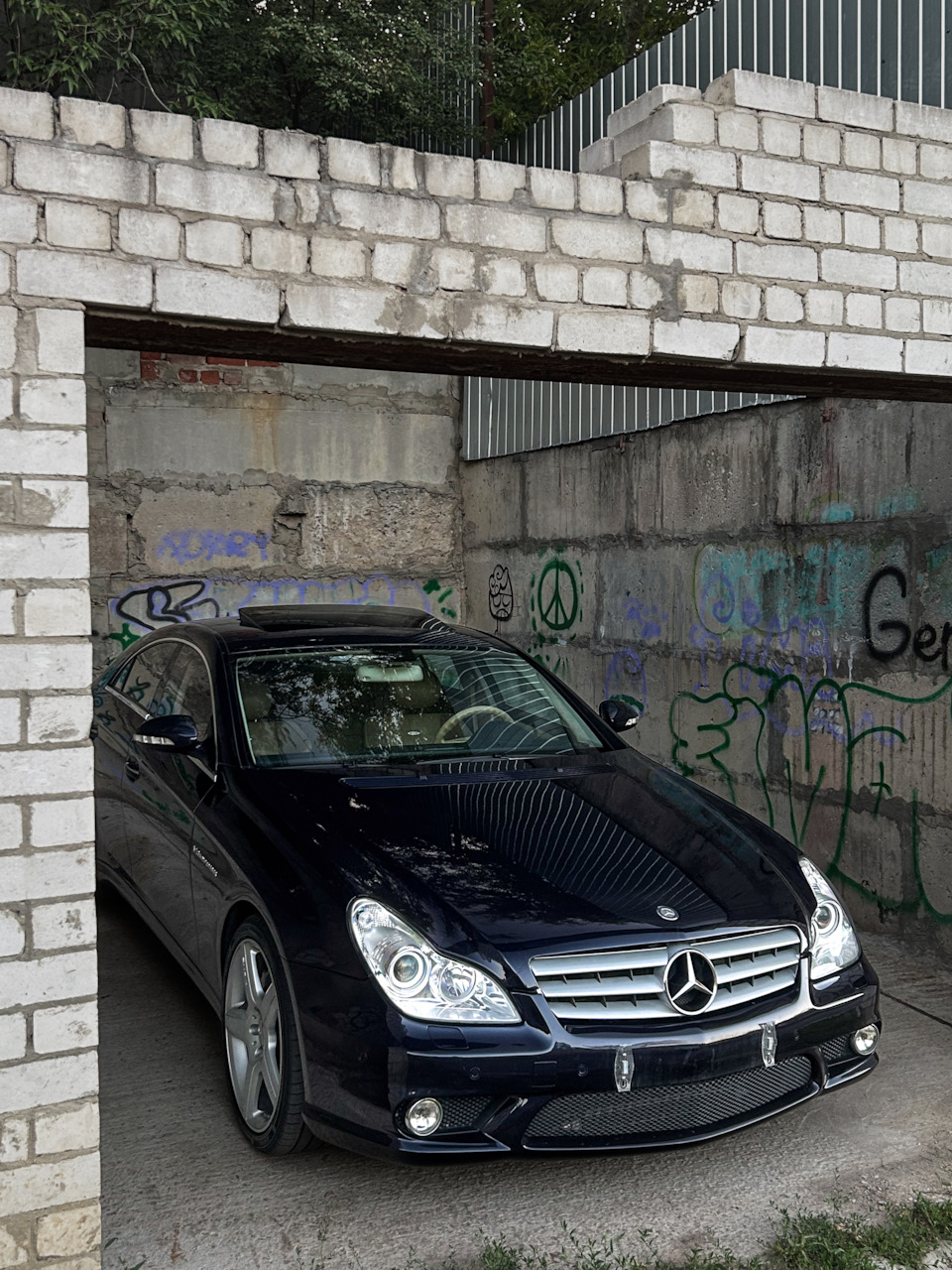 Фото в бортжурнале Mercedes-Benz CLS 55 AMG (C219)