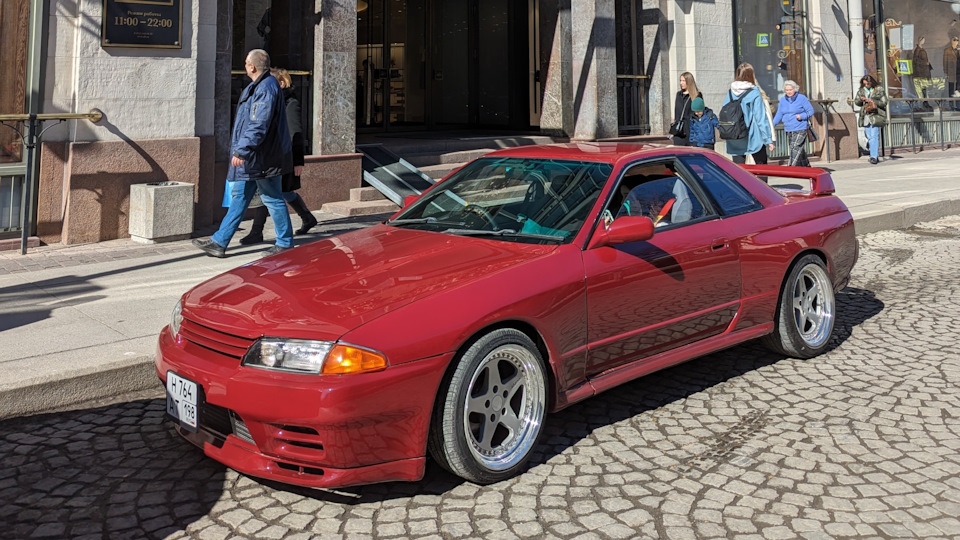 Nissan Skyline еще чуть чуть и ЖТР