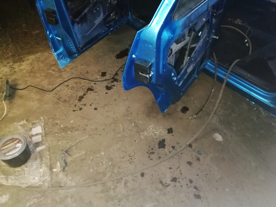 28.09.19 Антикорозийка дверей — Lada 21093i, 1,5 л, 2001 года | своими ...