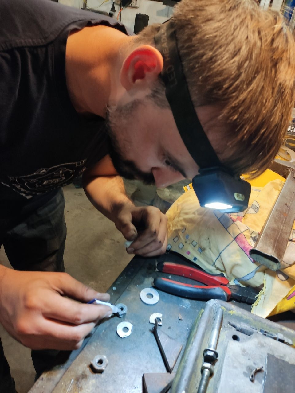 Ремонт и замена стояночного тормоза — Lada Калина универсал, 1,6 л ...